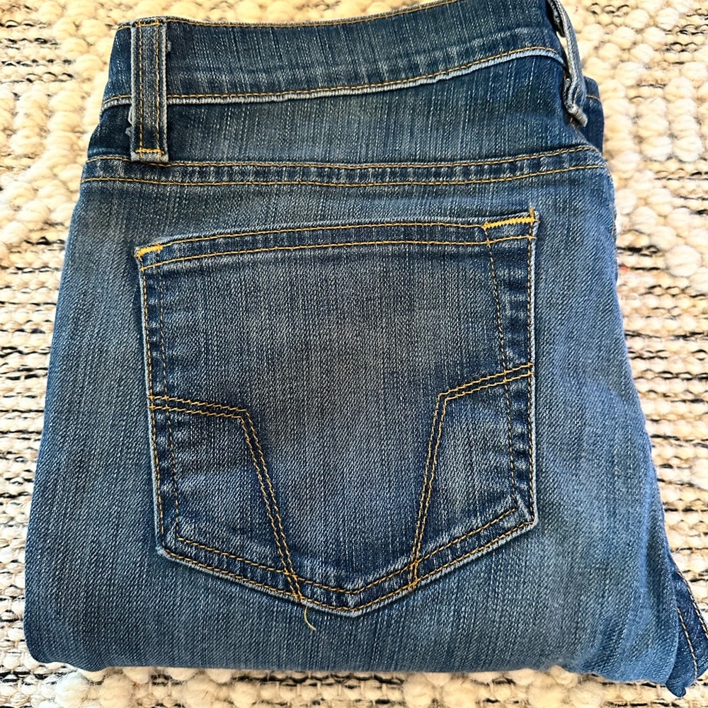 FOSSIL LOW RISE JEANS SIZE 28 - Picture 3 of 10